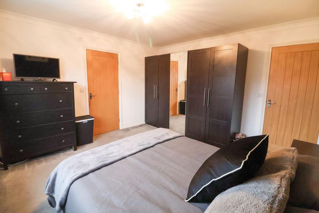 Main bedroom