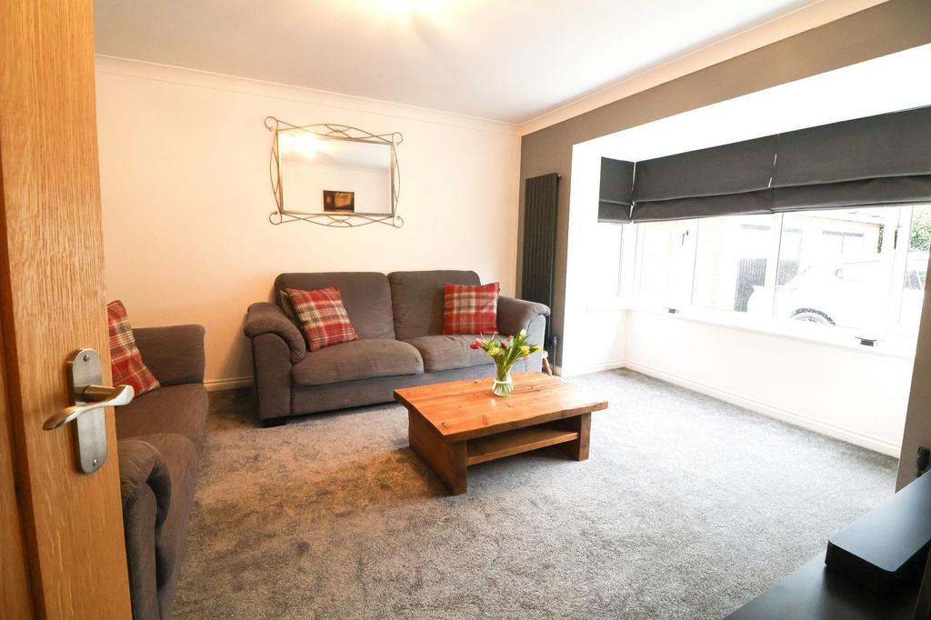 Formal lounge