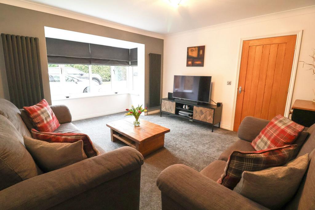 Formal lounge