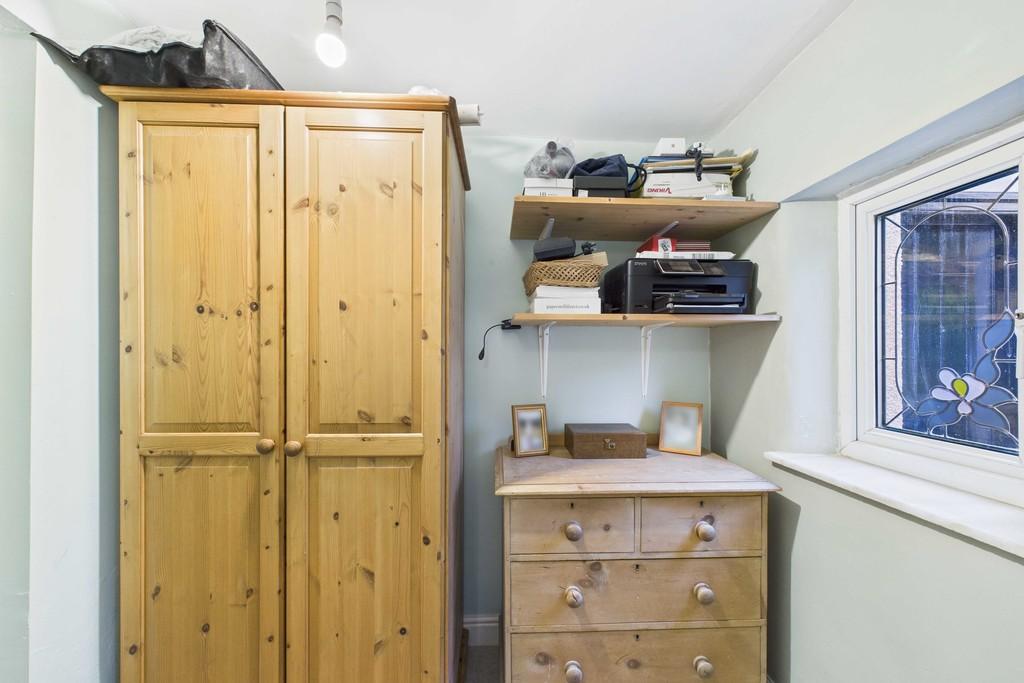 Dressing Area / Study