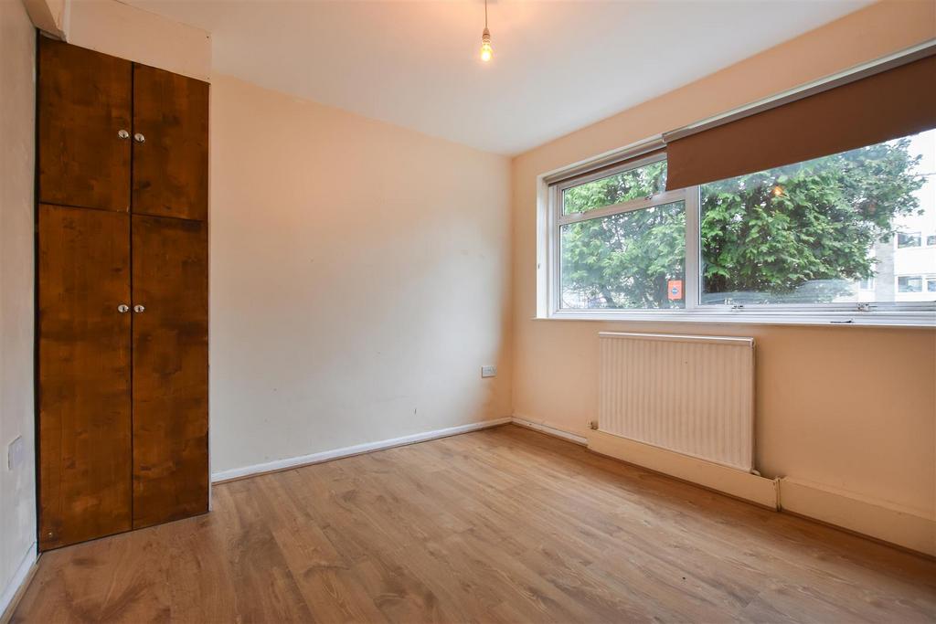 Bedroom 2.jpg