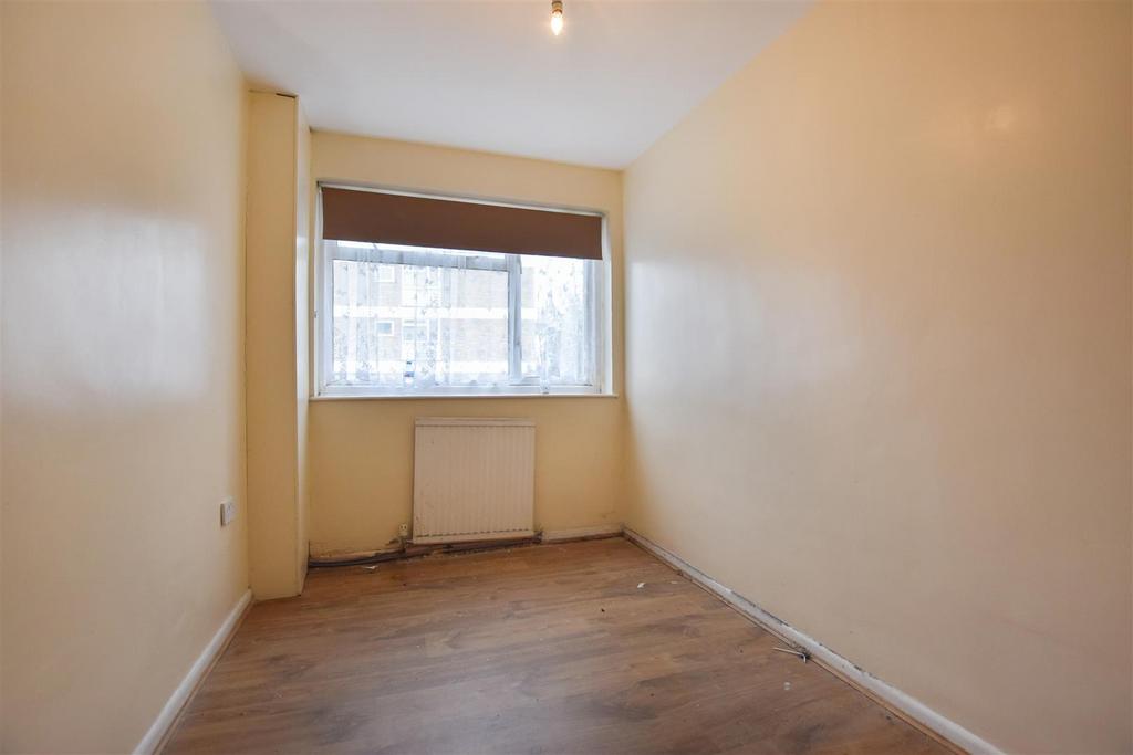 Bedroom 3.jpg