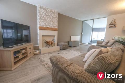 undefined, Flanders Close, Church Hill South, Redditch