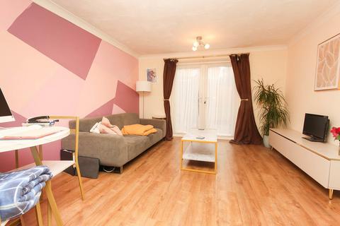 2 bedroom end of terrace house for sale, Sandringham Close, Wellingborough NN8