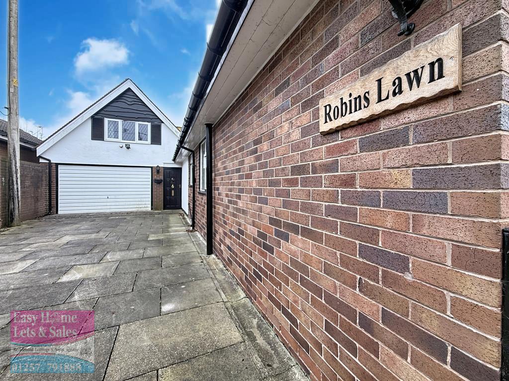 Driveway/Garage