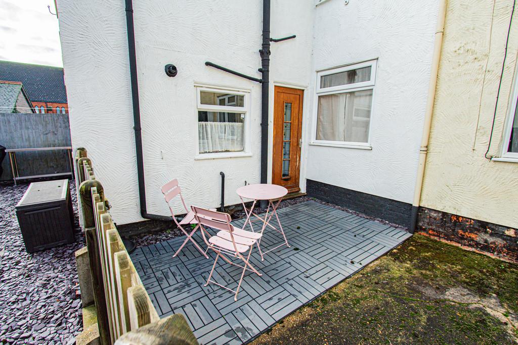 Courtyard/Patio Garden