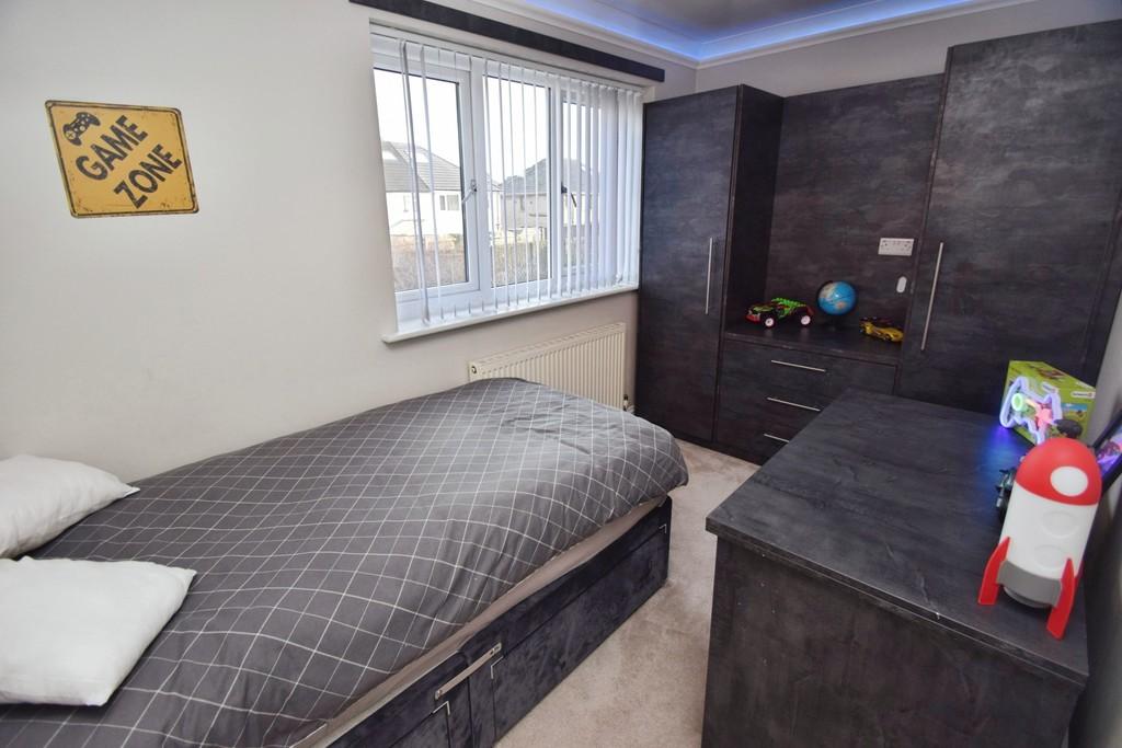 9a18a070-Bedroom 201