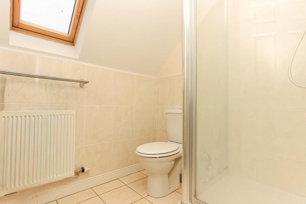 Ensuite Shower Roon