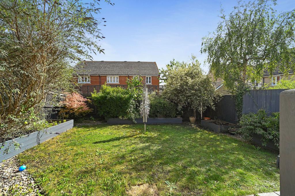 PT-DB(WP)-9 Lark Close-21