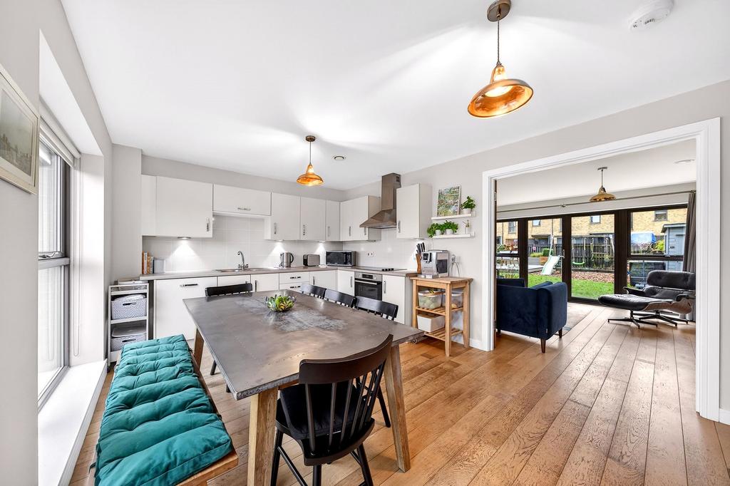 Dining Kitchen