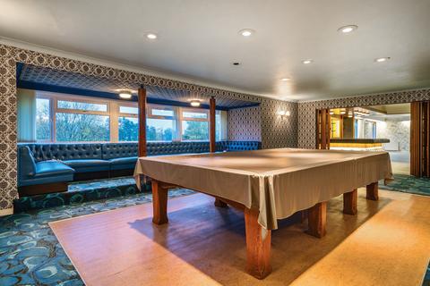 8 bedroom detached house for sale, Storrington - MAIN HOUSE ONLY