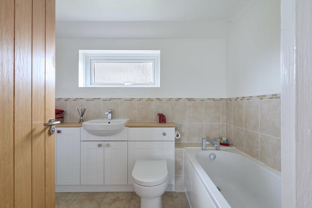 18 Fox Green 130126 29