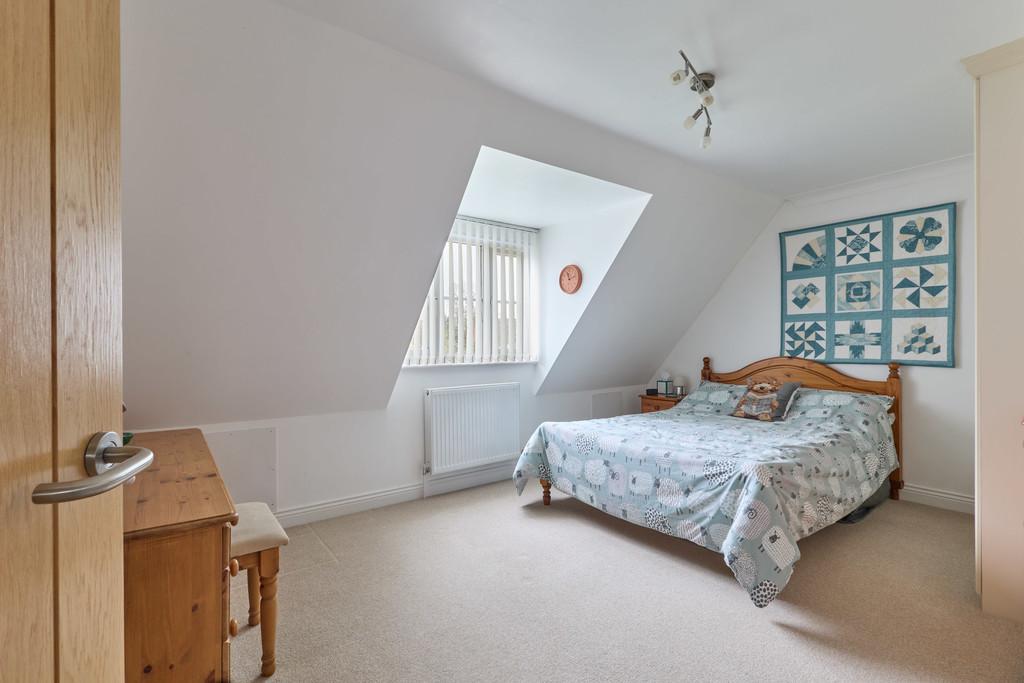 18 Fox Green 130126 31