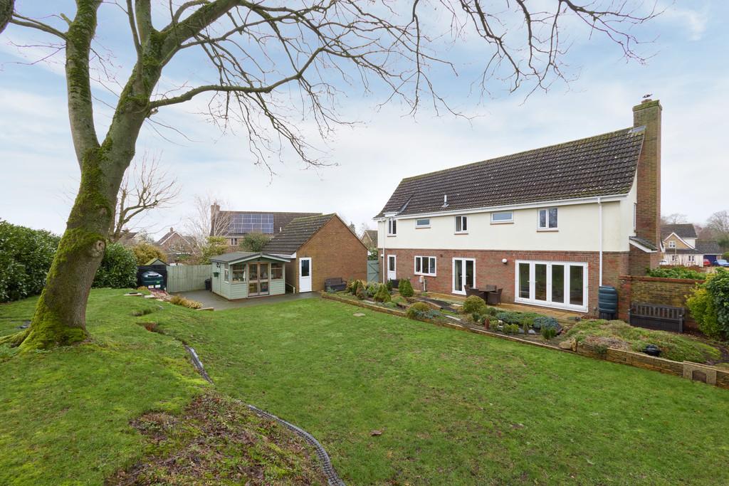 18 Fox Green 130126 42