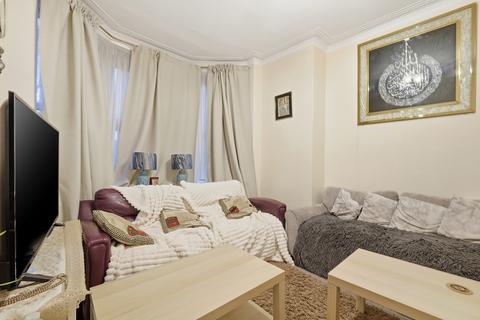 3 bedroom terraced house for sale, Mostyn Avenue, Wembley