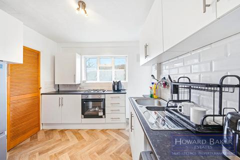 2 bedroom apartment for sale, Church Lane, Kingsbury