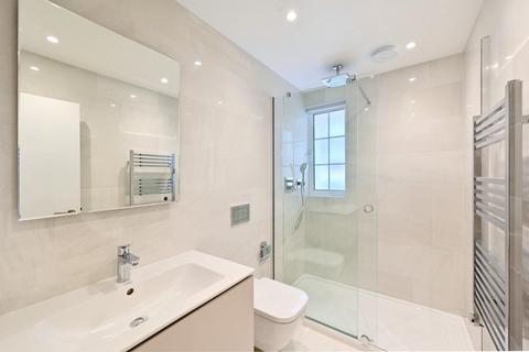 1 bedroom flat to rent, Red Lion Yard, Mayfair, W1J