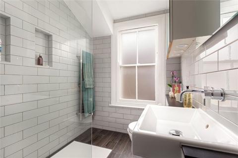2 bedroom flat to rent, Cato Road, London SW4