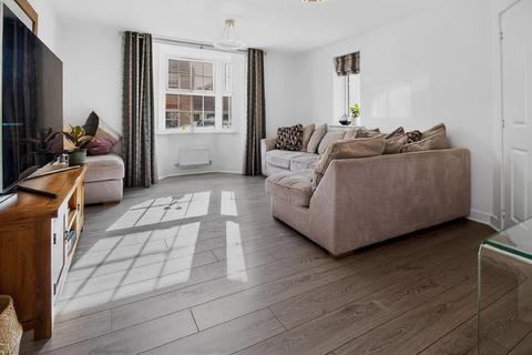 undefined, Rhodfa'r Morwydd, Penarth CF64