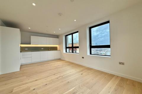 2 bedroom flat to rent, 8 Pilot Walk, Greenwich Peninsula, London SE10