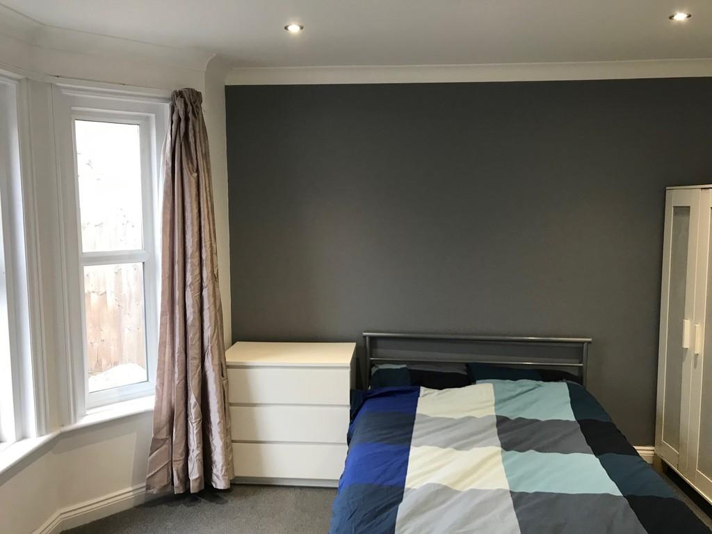 Bed 1