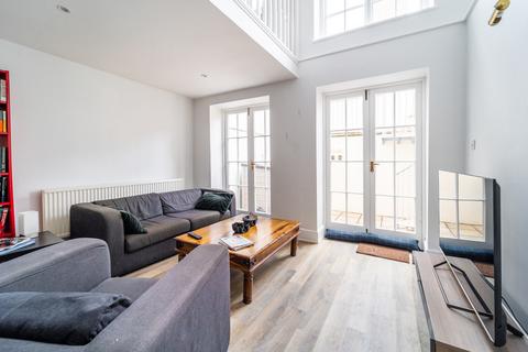 2 bedroom apartment for sale, St. Pauls Road, Islington, London, N1