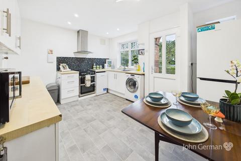 undefined, Leighton Road, Uttoxeter