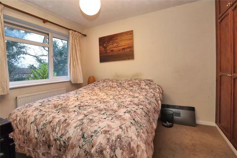 undefined, Helmsdale, Surrey GU21