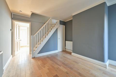 undefined, Neal Street, Watford, WD18