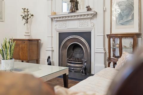 undefined, 23 Bank Street, Hillhead, West End, G12 8JQ