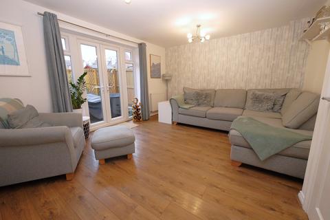 4 bedroom semi-detached house for sale, Highfield Lane, Rotherham