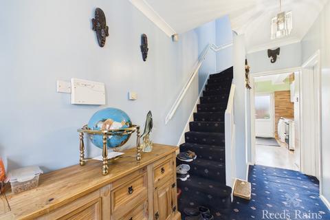 3 bedroom terraced house for sale, 521 Endike Lane