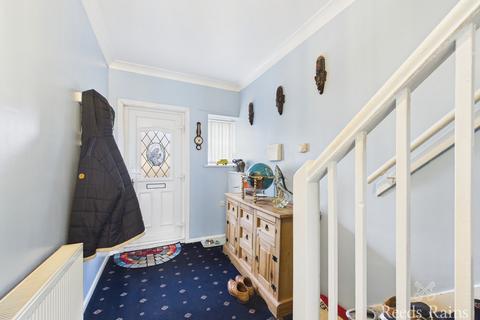 3 bedroom terraced house for sale, 521 Endike Lane
