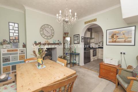 5 bedroom house for sale, Oxford Street, Morecambe LA4
