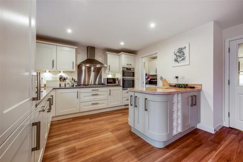4 bedroom detached house for sale, Whiteland Way, Clanfield