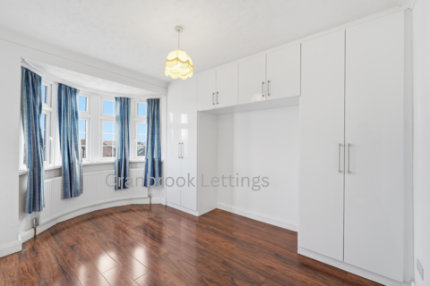 undefined, Belvedere Avenue, Clayhall, IG5