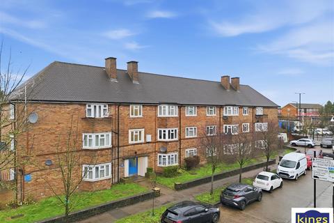 2 bedroom flat for sale, Hertford Road, Enfield