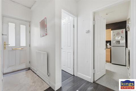 2 bedroom flat for sale, Hertford Road, Enfield