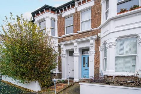 2 bedroom flat to rent, Brading Road, Brixton Hill, London, SW2