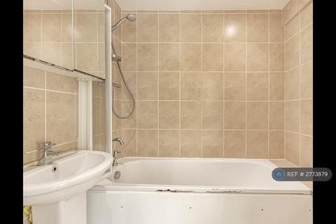 undefined, Springfield Court, Kingston Upon Thames, KT1