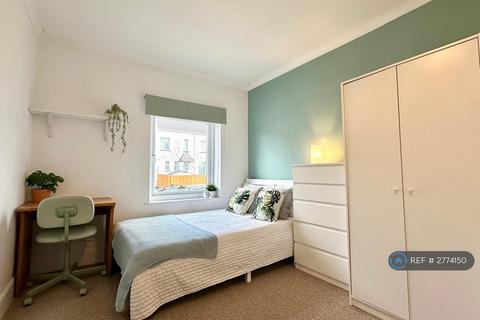 undefined, Pendarves Road, Falmouth, TR11