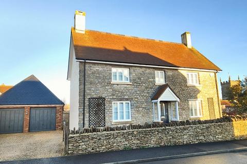 4 bedroom detached house for sale, Wessex Court, Henstridge, Templecombe