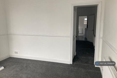 2 bedroom terraced house to rent, Shilton Road, Barwell, Leicester, LE9