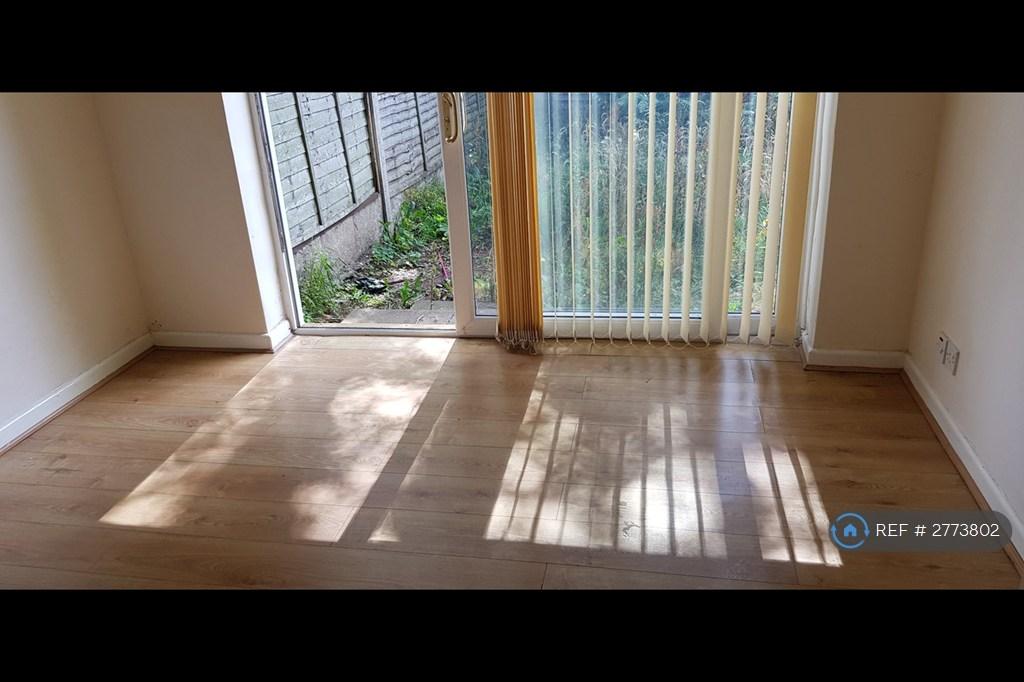 Bedroom With Sliding Double Door
