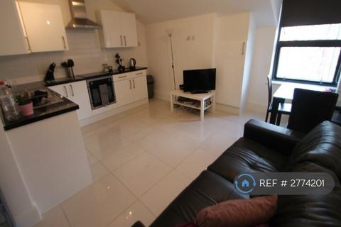 undefined, Clarendon Road, Leed, LS2