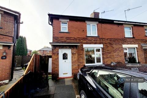 3 bedroom semi-detached house to rent, Seaforth Avenue, Atherton, Manchester, M46