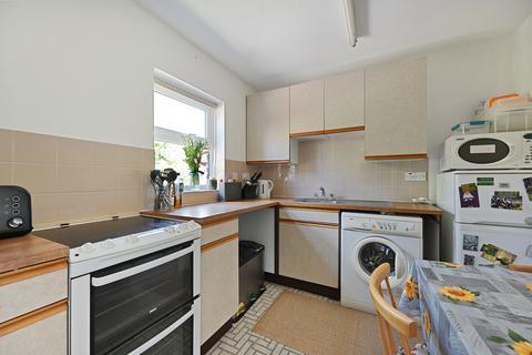 2 bedroom flat for sale, Pursewardens Close, Ealing, London, W13