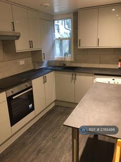 1 bedroom flat to rent, Montserrat Road, London, SW15