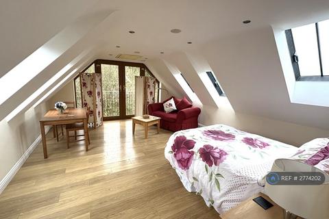 undefined, Frome Glen, Winterbourne Down, Bristol, BS36