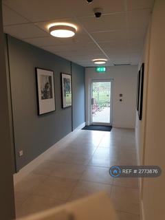 2 bedroom flat to rent, Television House-Meridian Way, Southampton, SO14